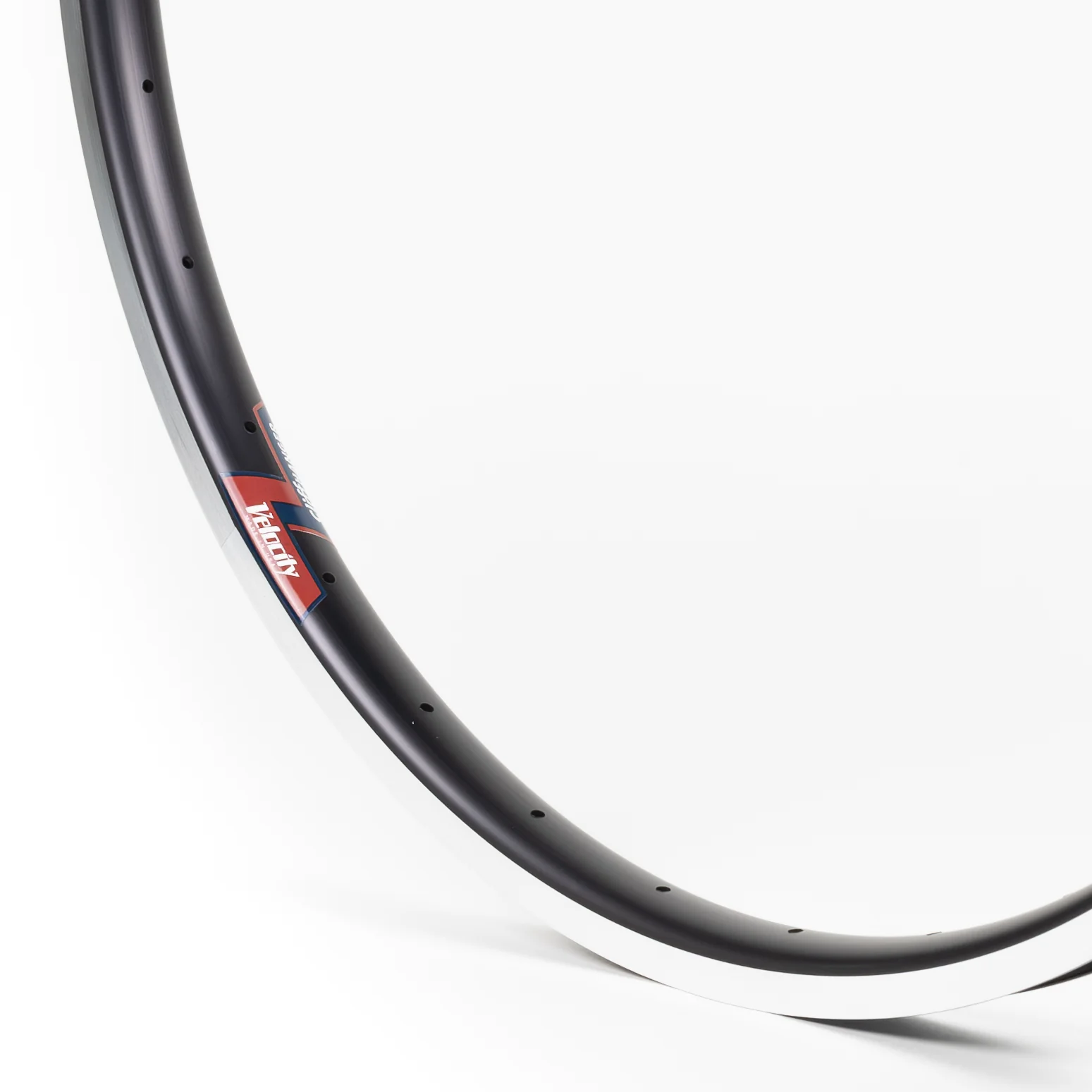 Cliffhanger Rim 650b - Image 3